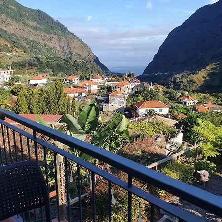 Palheiro Da Adufa * São Vicente